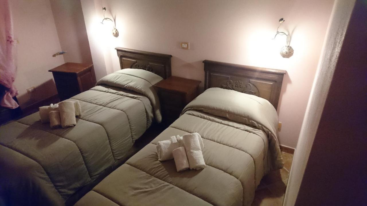 B&B Mony E Nico Riola Sardo Ngoại thất bức ảnh